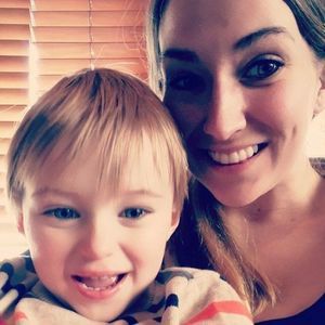 Meet your Posher, Kayla